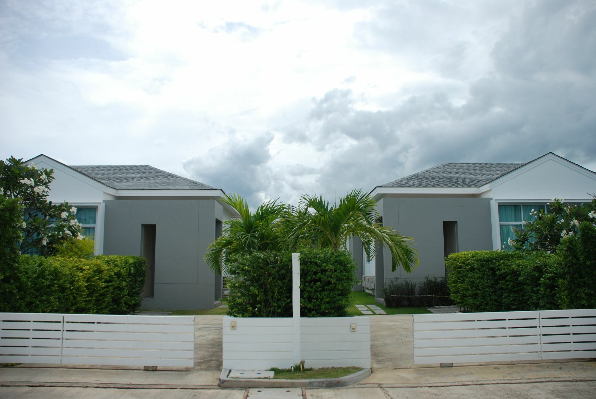 Chaum Haus Pool Villas Cha-Am Exterior photo